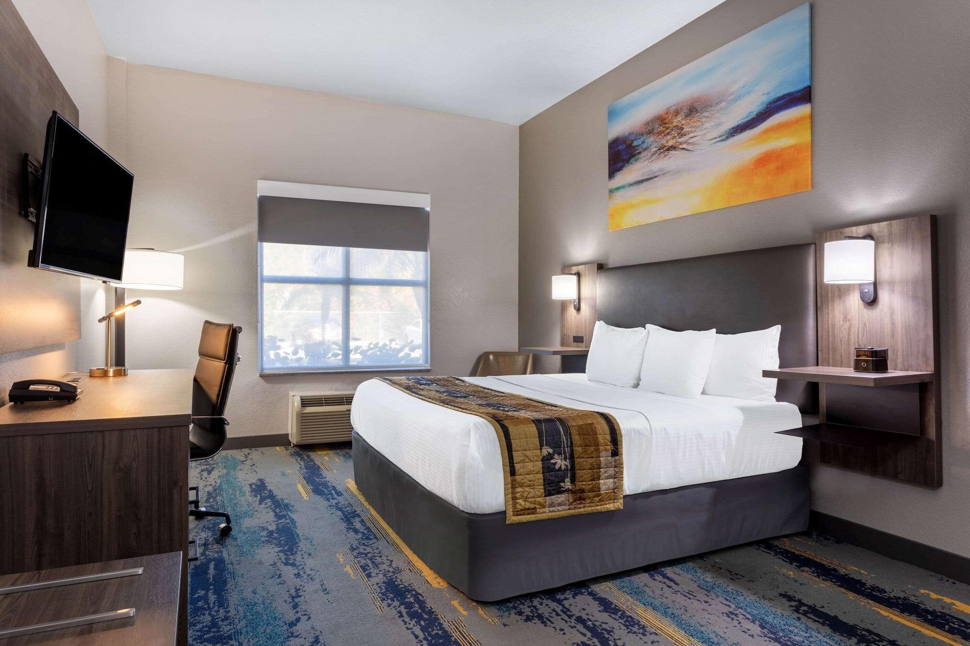 La Quinta By Wyndham Tampa Central Экстерьер фото
