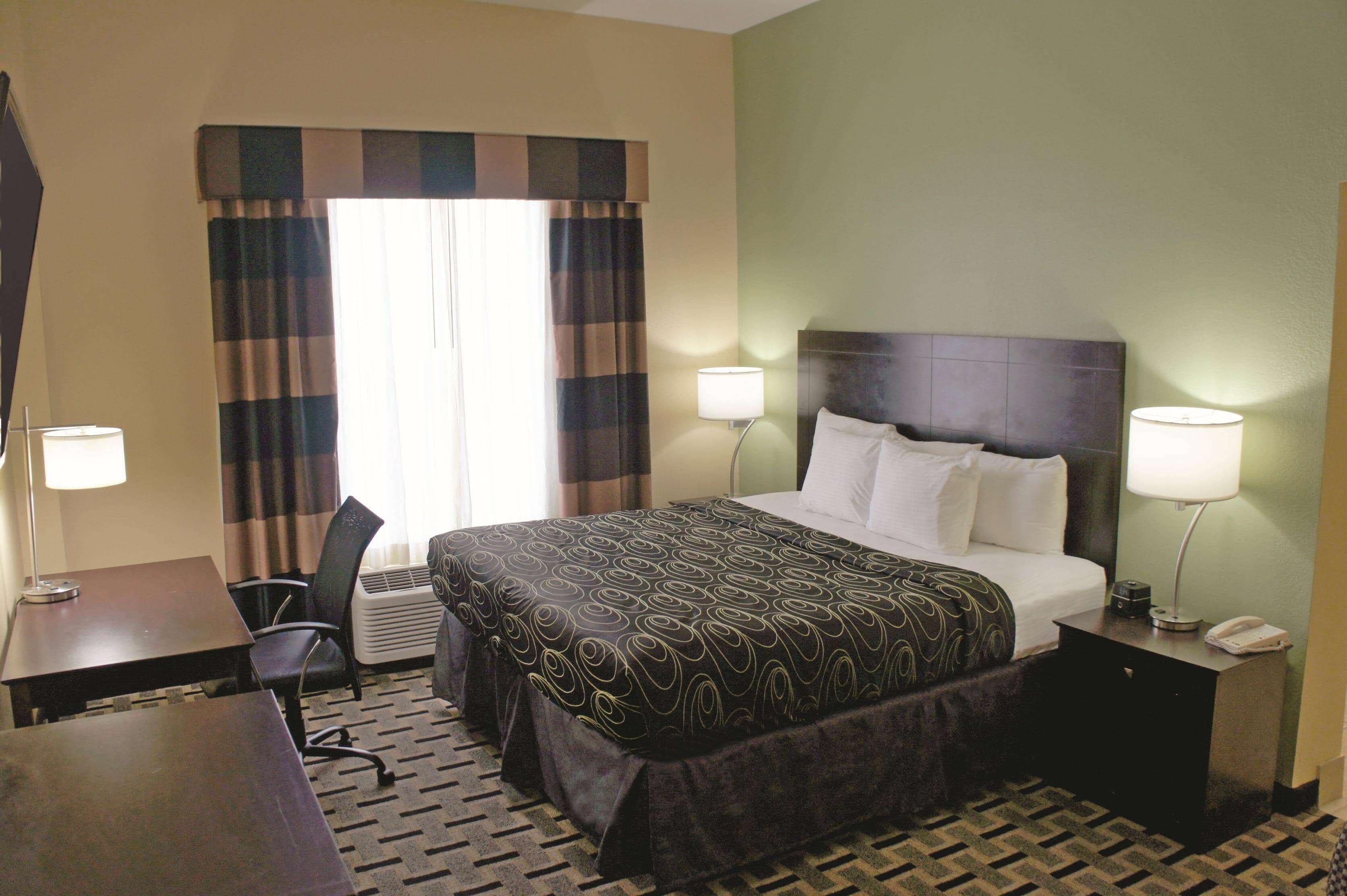 La Quinta By Wyndham Tampa Central Экстерьер фото