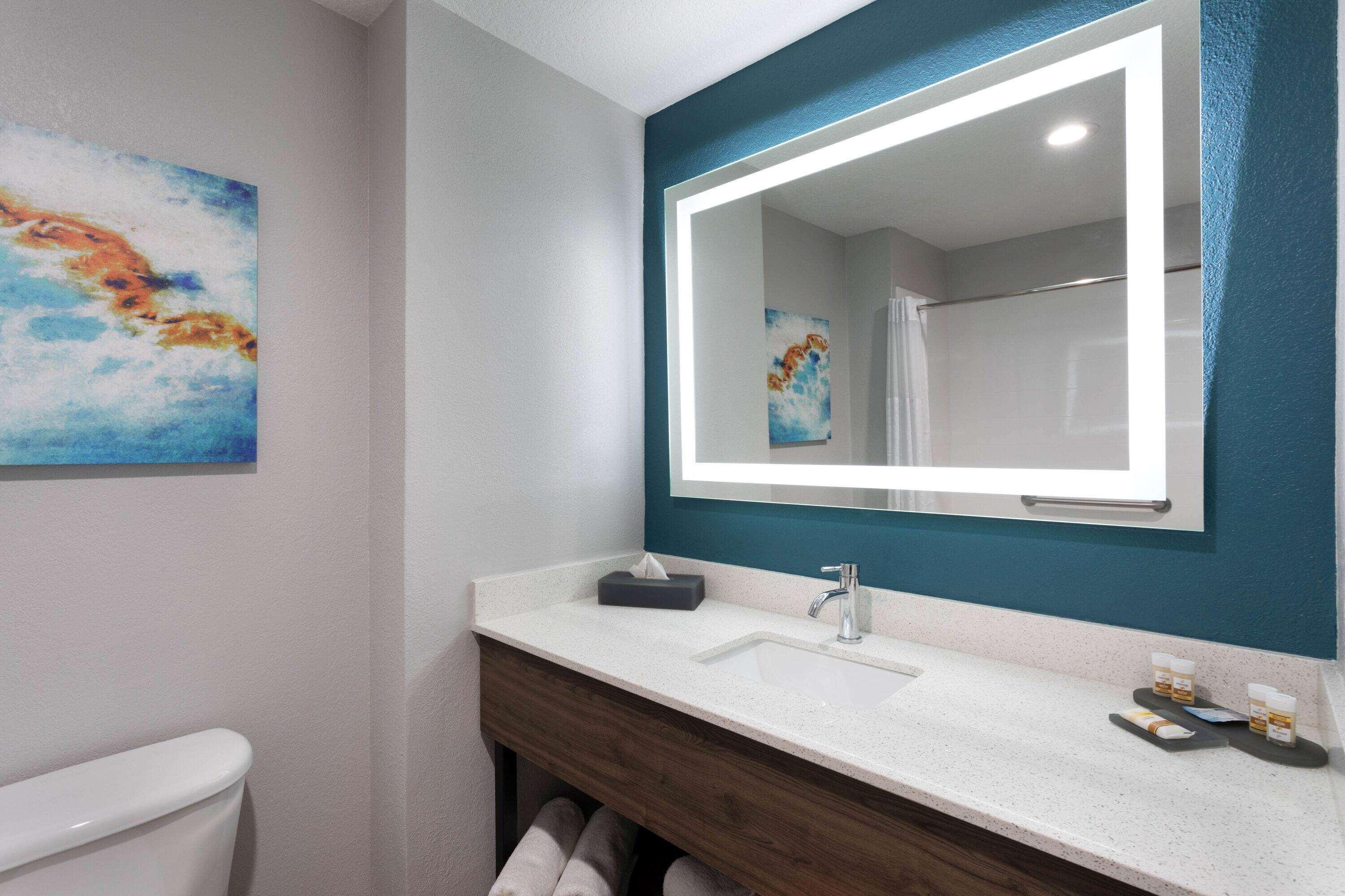La Quinta By Wyndham Tampa Central Экстерьер фото